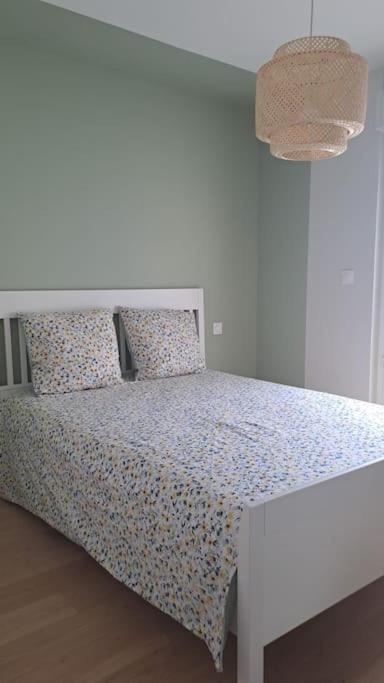 Maison Paisible Et Ensoleillee Hébergement de vacances *